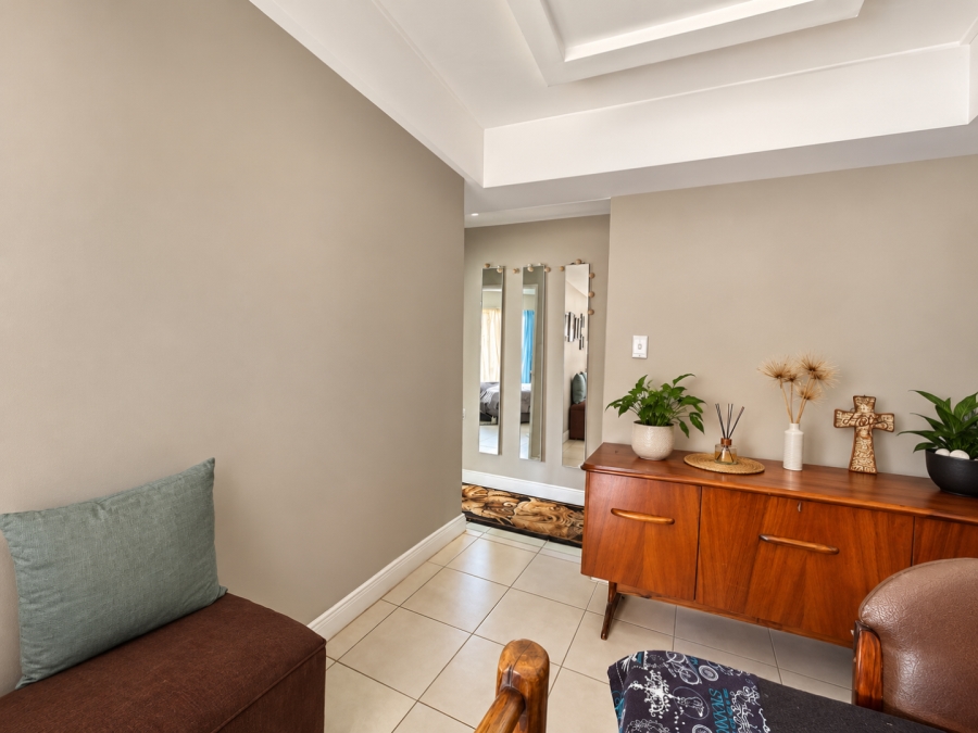 3 Bedroom Property for Sale in Uitsig Free State